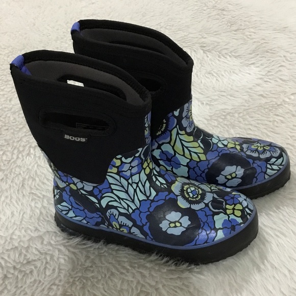 Bogs Shoes - Bogs classic mid Lanai blue floral rain boots